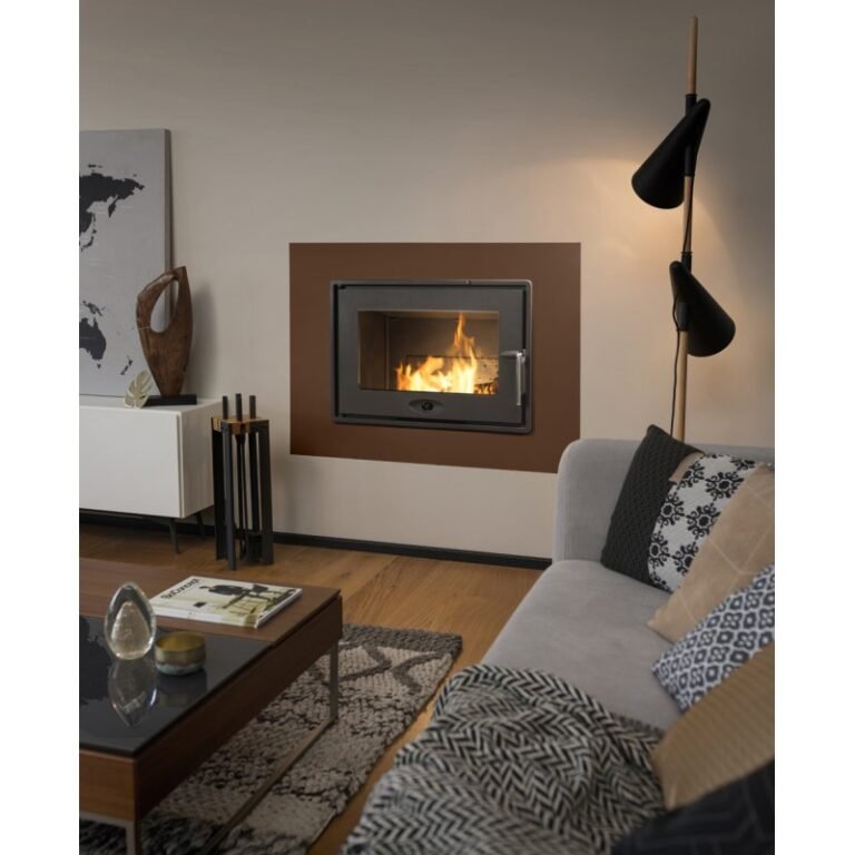 Effizienter Holzofen für Häuser: Stilvolles Design, hohe Heizleistung