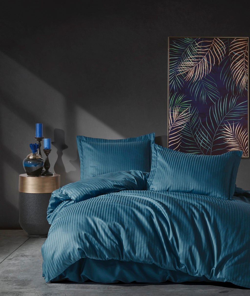 Premium Satin Bettwäsche Set Blau Gestreift – Glänzend, Weich, Erholsamer Schlaf