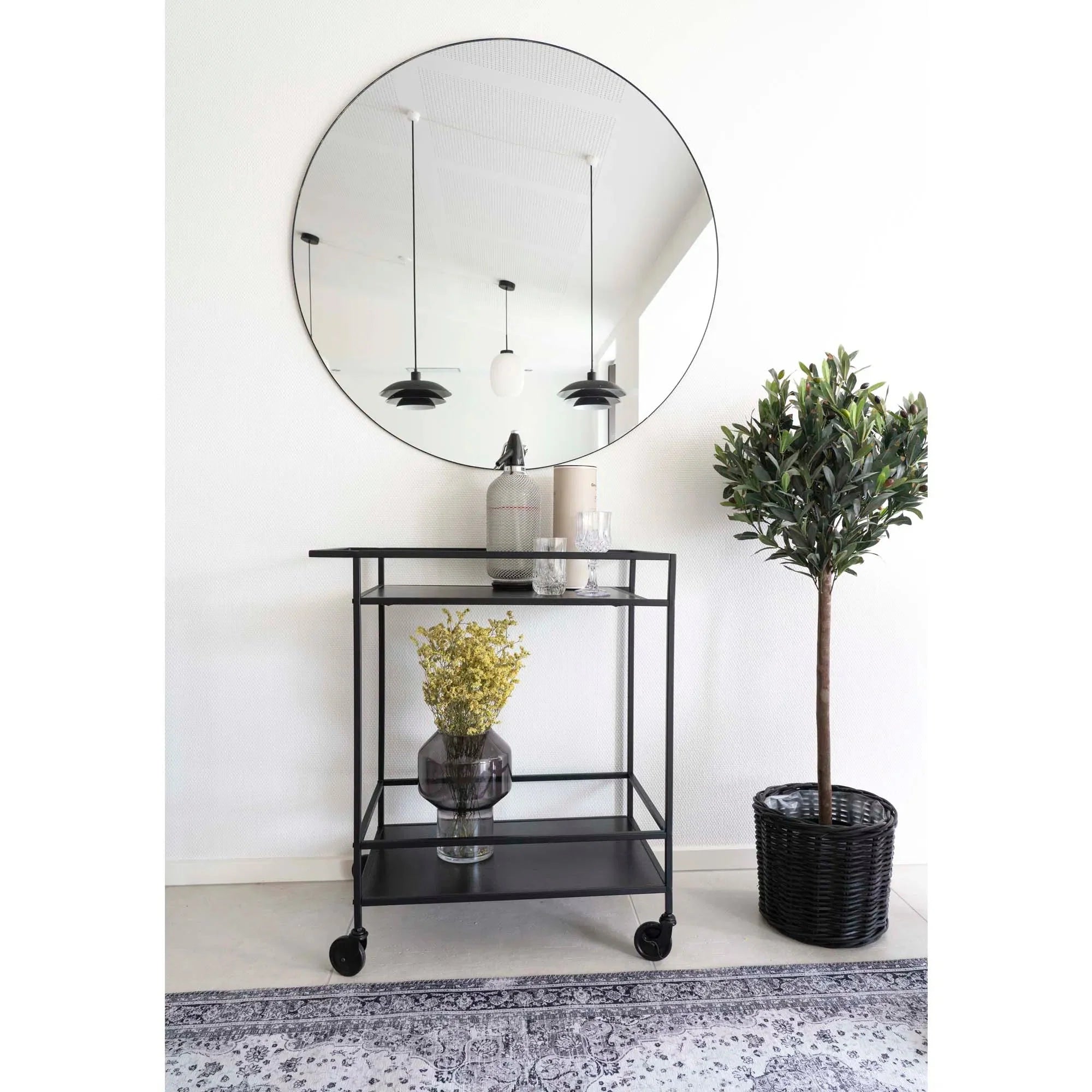 Eleganter Quarto Servierwagen Metallgestell: Vielseitiger Rollwagen für Küche & Bar