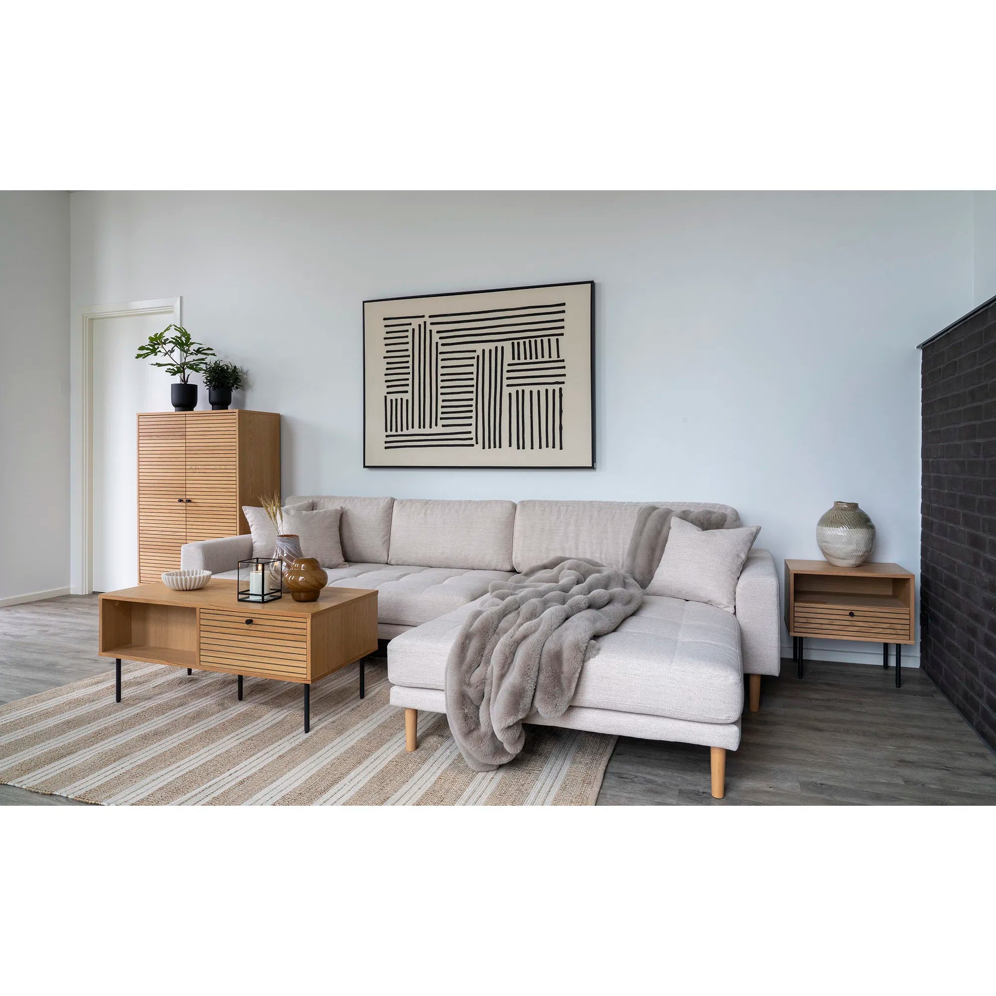 Luxuriöses Kuschelkissen Tao Grau: Weiches Kunstfell, 45x45 cm, Perfekt für Gemütlichkeit