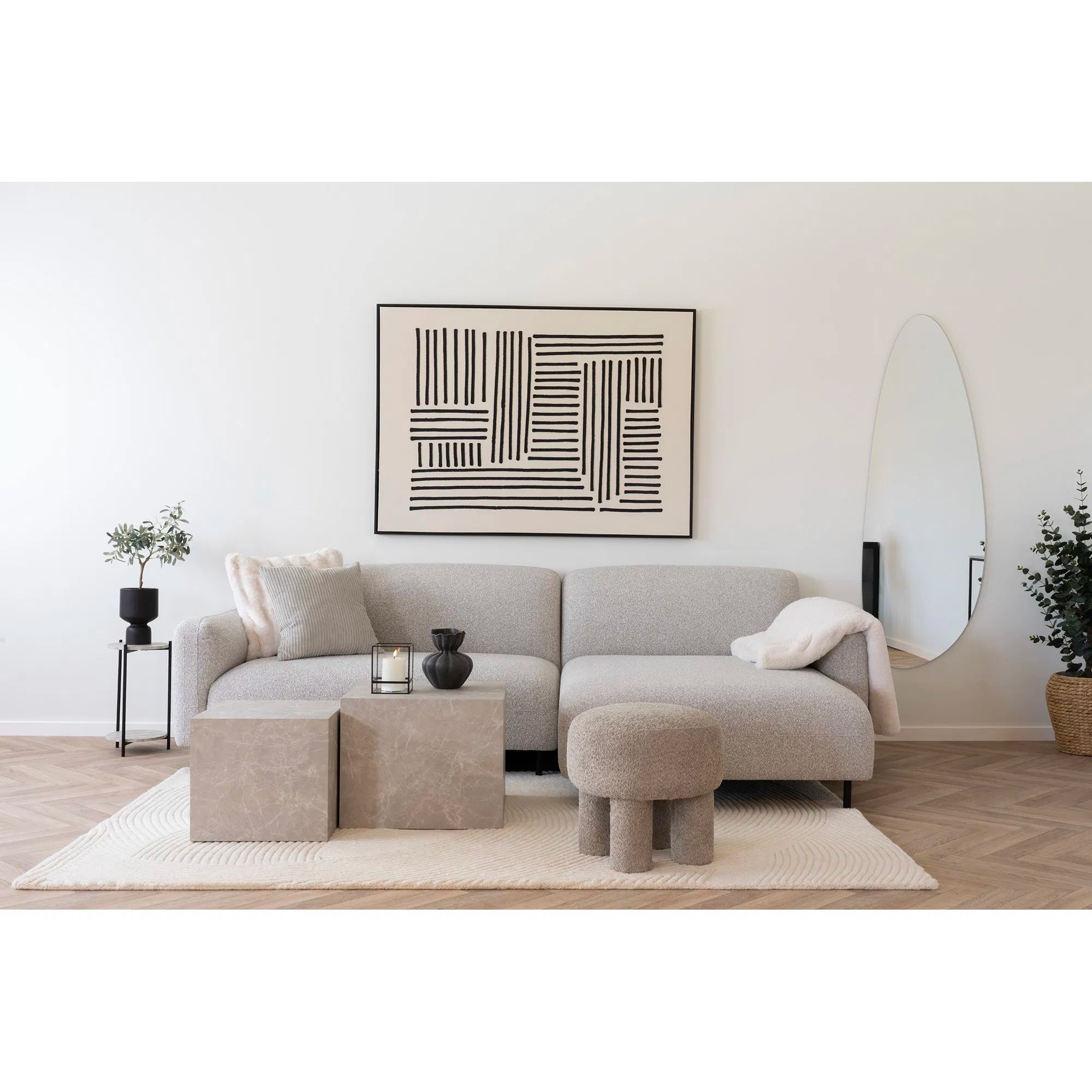 Luxuriöse Tao Kunstfell-Tagesdecke Beige – Flauschig Weich für Gemütliche Stunden