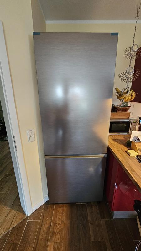 Samsung RB6000D Kühl-Gefrierkombination Schwarz mit AI Energy, SpaceMax, No Frost+