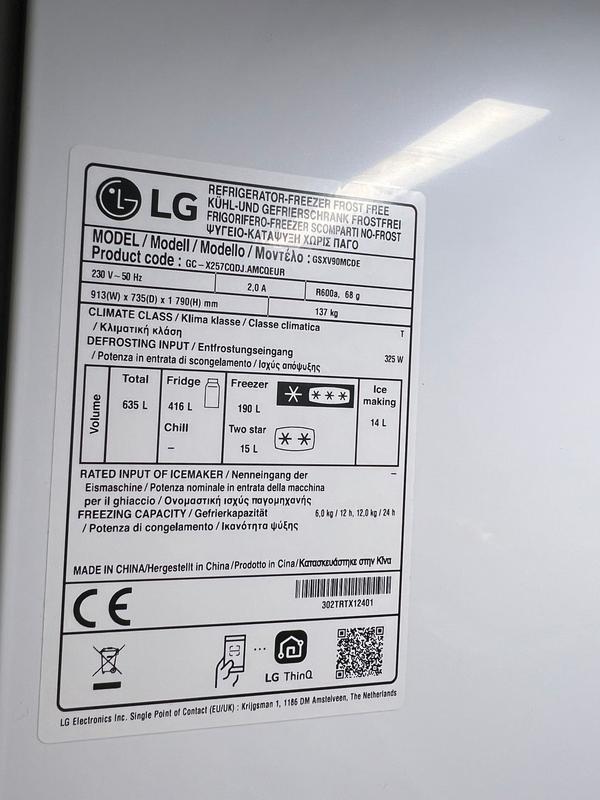 LG GSXV90BSDE InstaView Side-by-Side Kühlschrank mit Craft Ice & Wasserspender