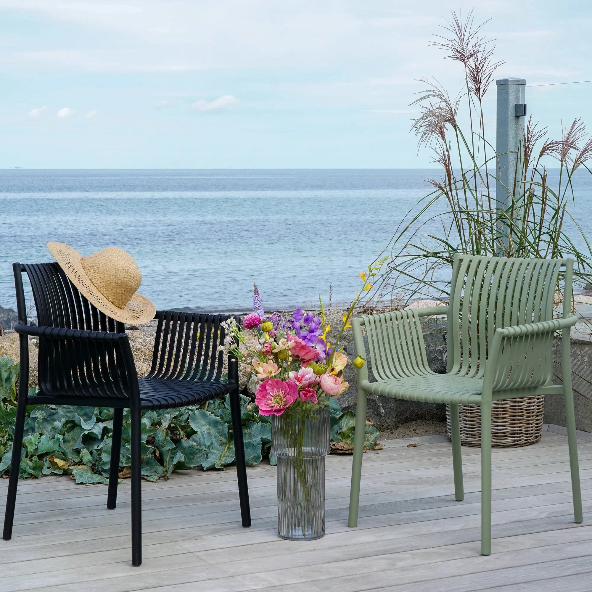 4er Set Stapelbarer Gartenstuhl Verona Schwarz für Outdoor & Balkon