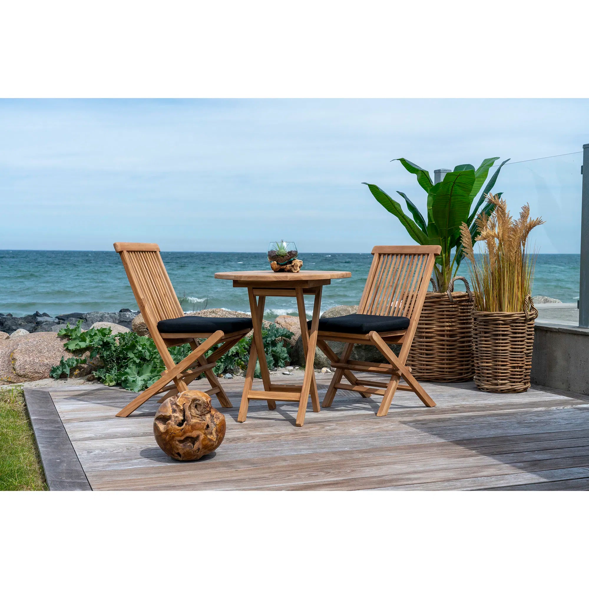 Hochwertiges 2er-Set 'Voler' Teakholz Gartenstühle für Outdoor-Komfort und Langlebigkeit
