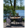 Eleganter Modena Garten Esstisch: Robuste Teakholzplatte, Schwarzes Metallgestell, Ø130cm Outdoor-Design