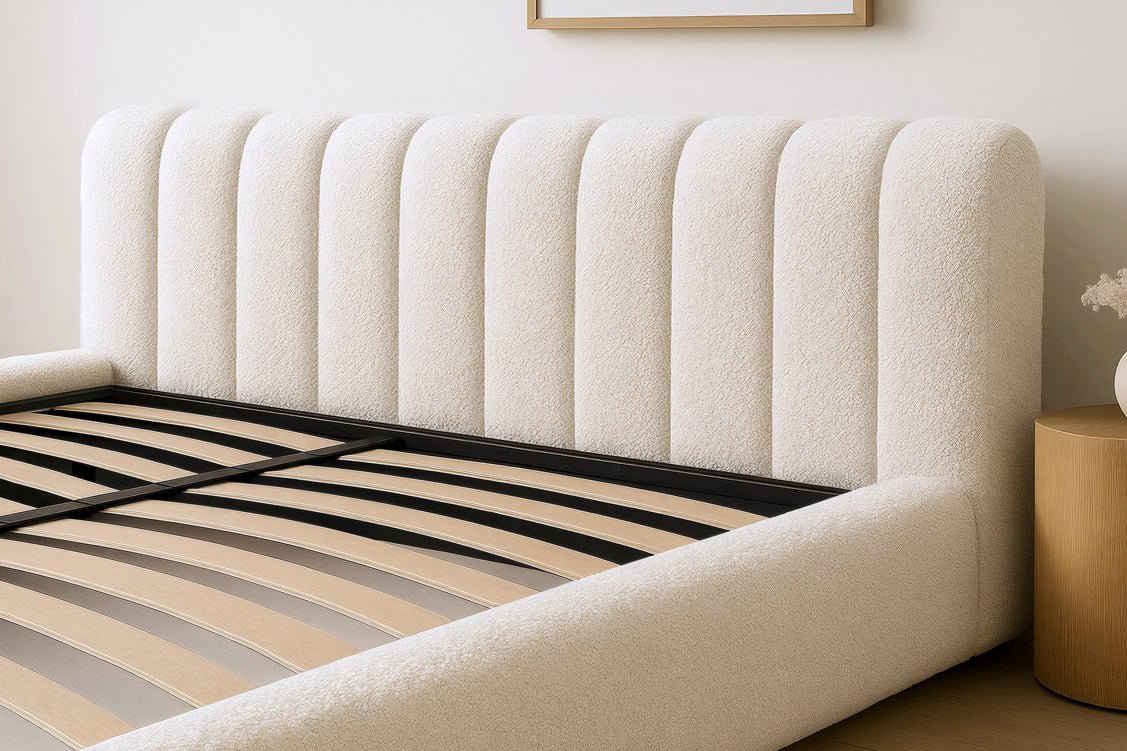 Luxuriöses Selene Bouclé Polsterbett mit Stauraum – Modernes, Elegantes Designer-Bett