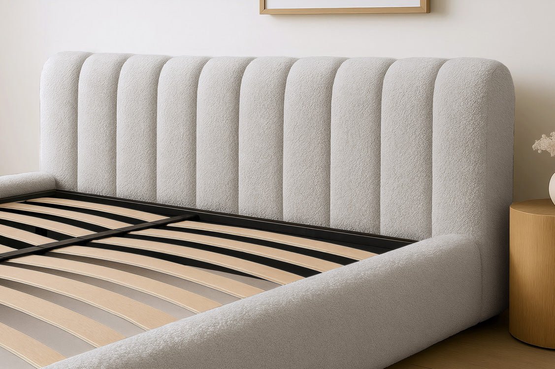 Luxuriöses Selene Bouclé Polsterbett mit Stauraum – Modernes, Elegantes Designer-Bett