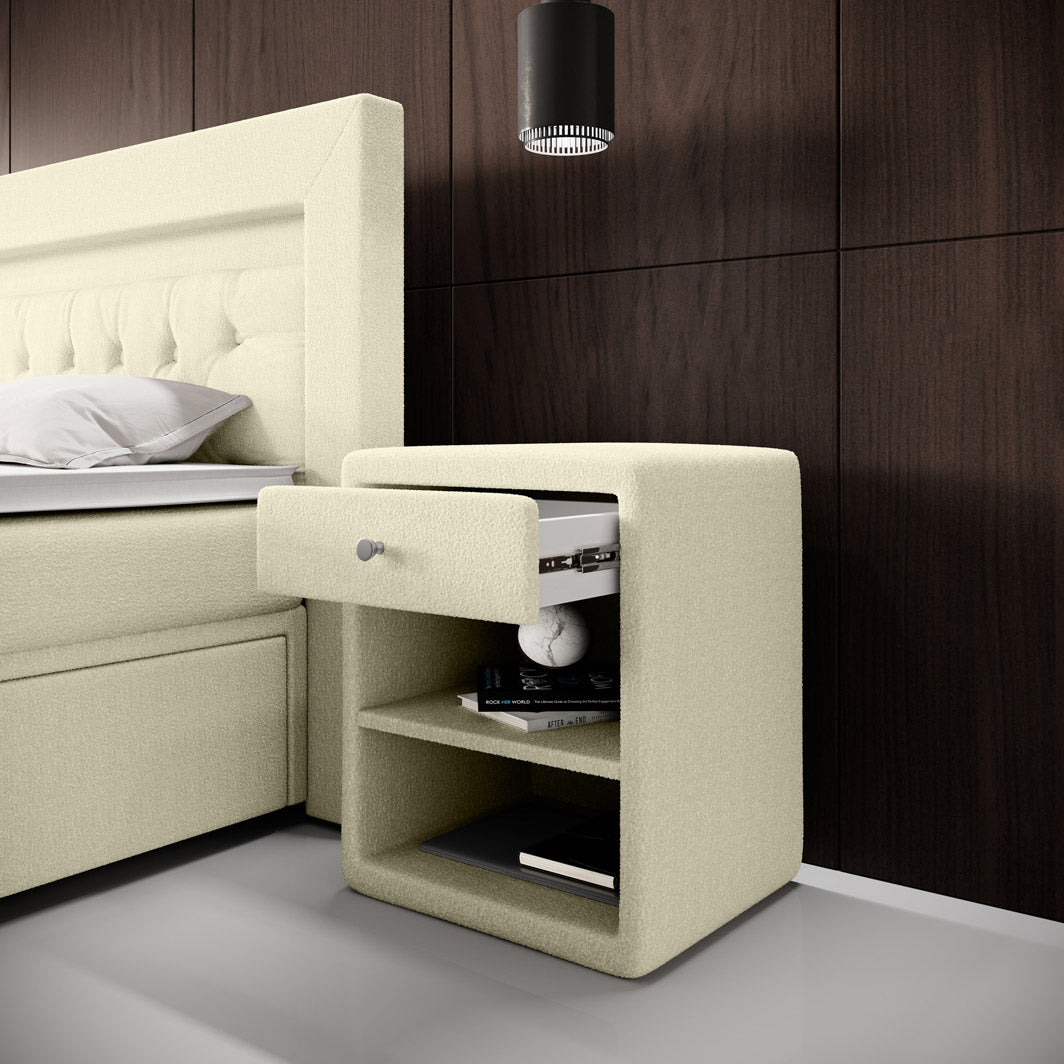 Eleganter Designer Nachttisch Amy – Samtweiches Bouclé – Stilvolles Schlafzimmer-Highlight