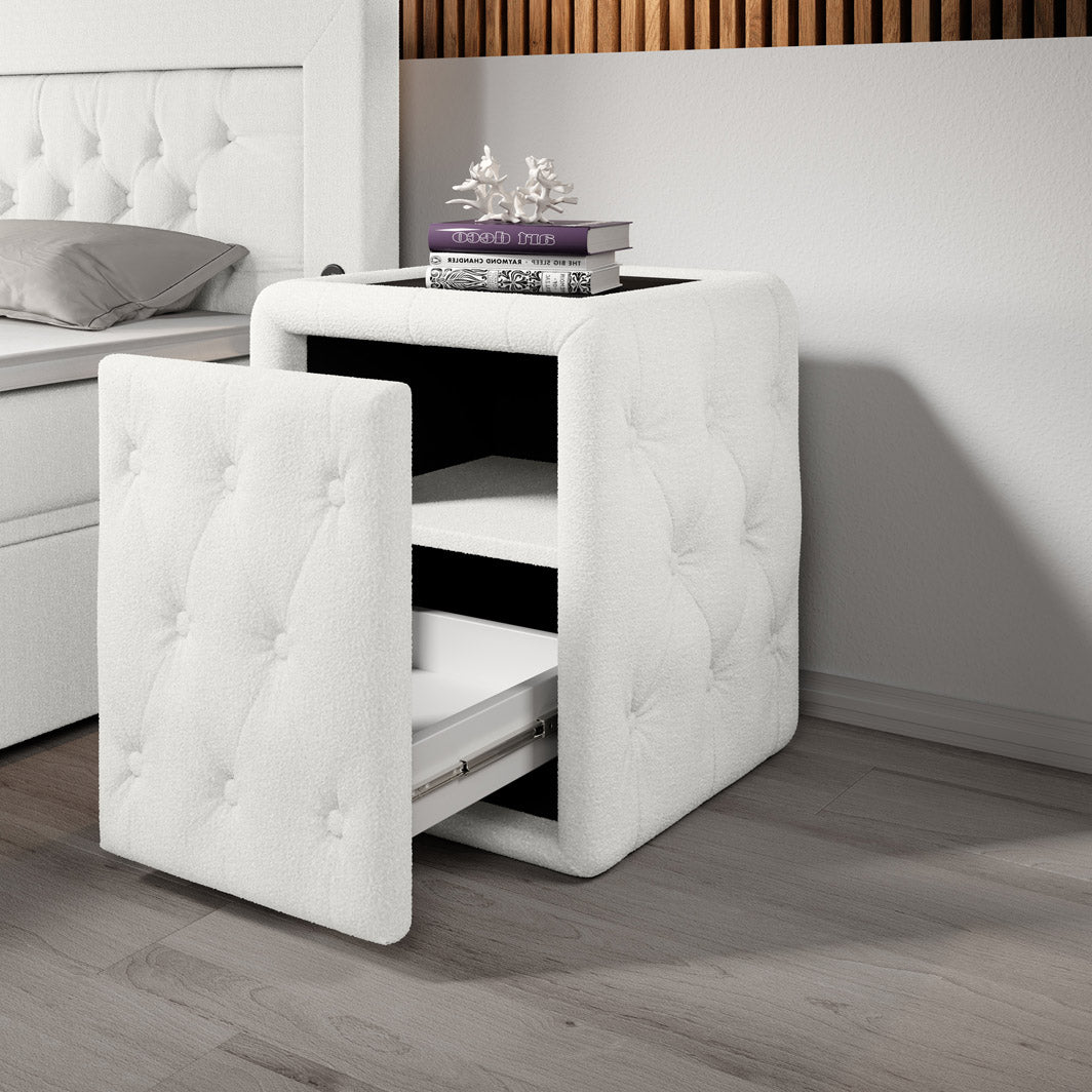 Eleganter Designer Josy Nachttisch mit Bouclé-Stoffbezug für modernes Schlafzimmer