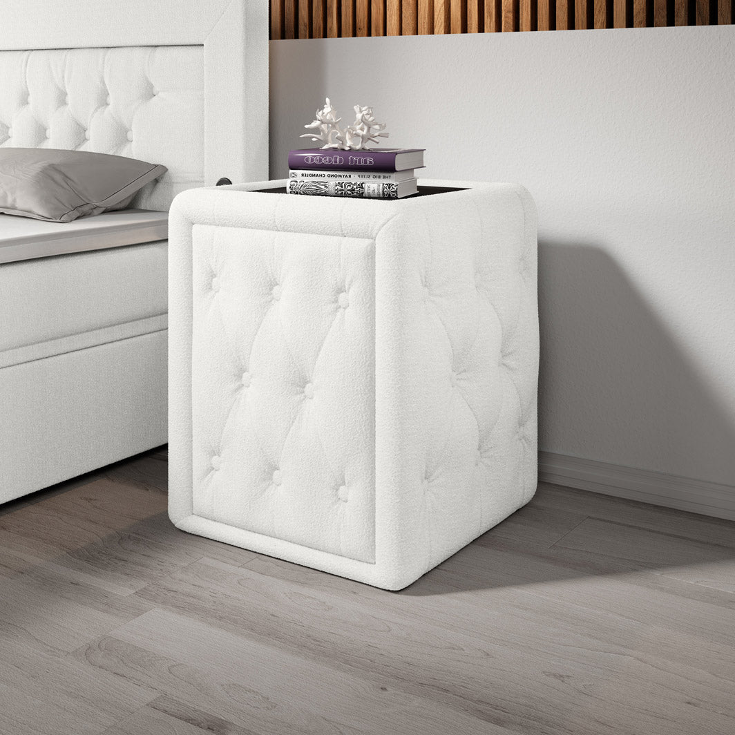 Eleganter Designer Josy Nachttisch mit Bouclé-Stoffbezug für modernes Schlafzimmer