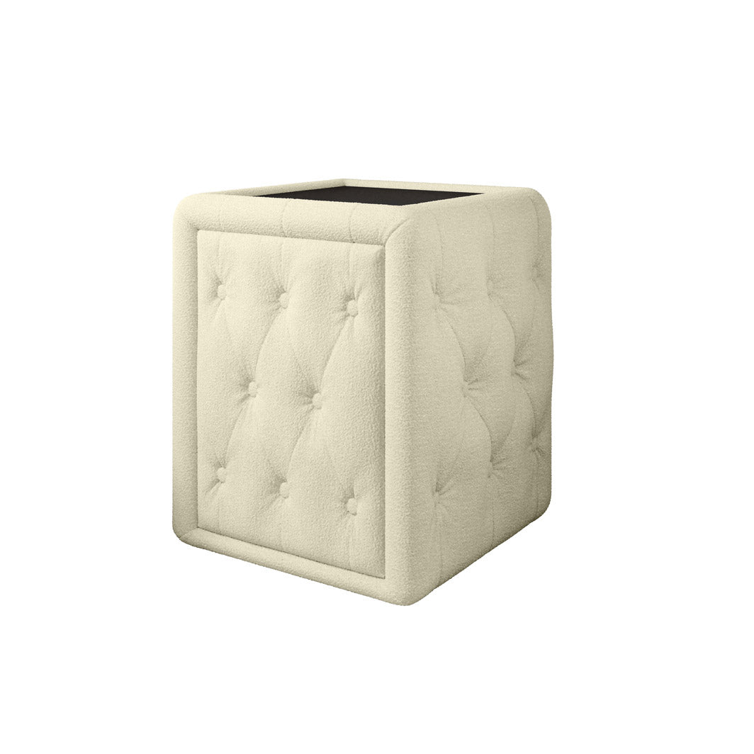 Eleganter Designer Josy Nachttisch mit Bouclé-Stoffbezug für modernes Schlafzimmer