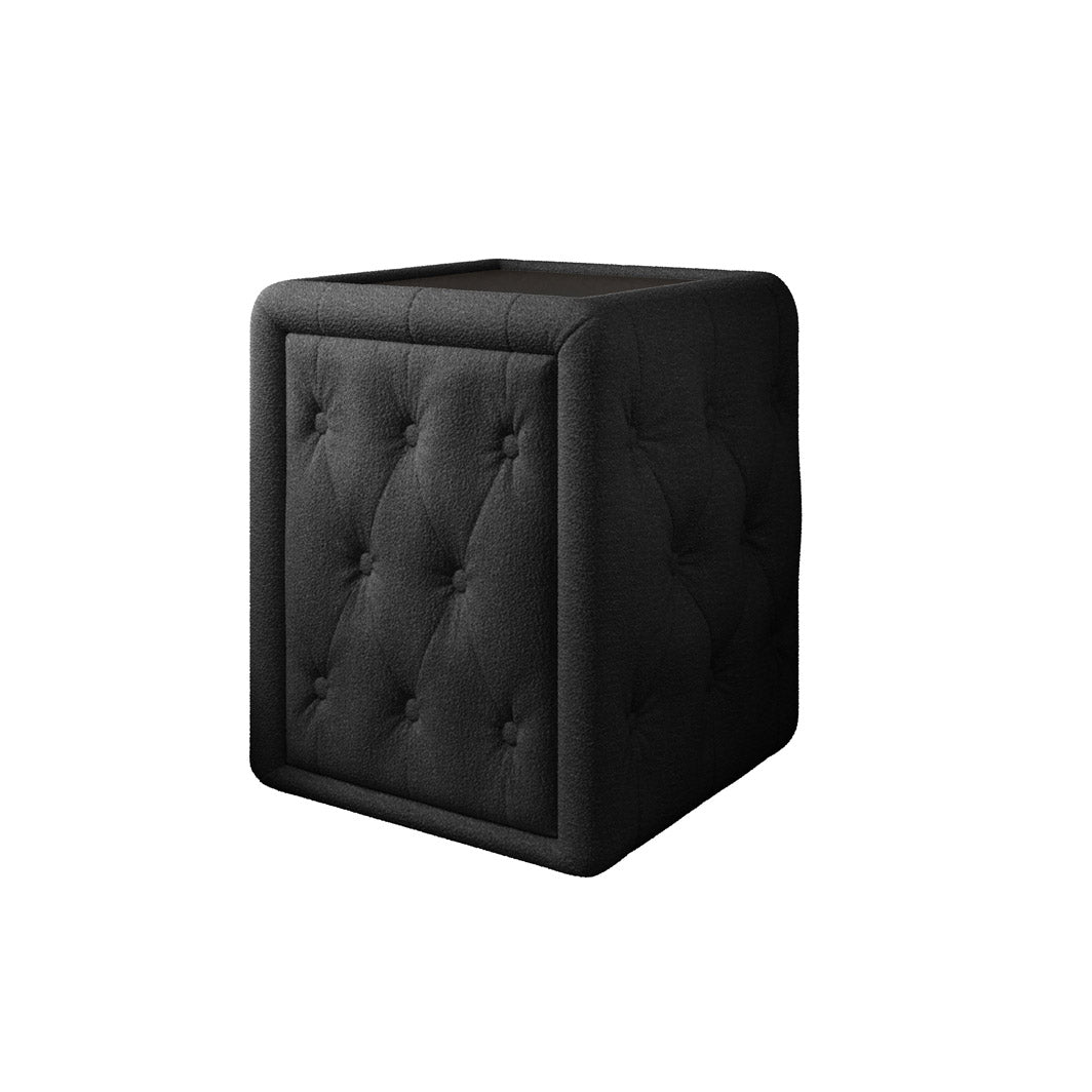 Eleganter Designer Josy Nachttisch mit Bouclé-Stoffbezug für modernes Schlafzimmer