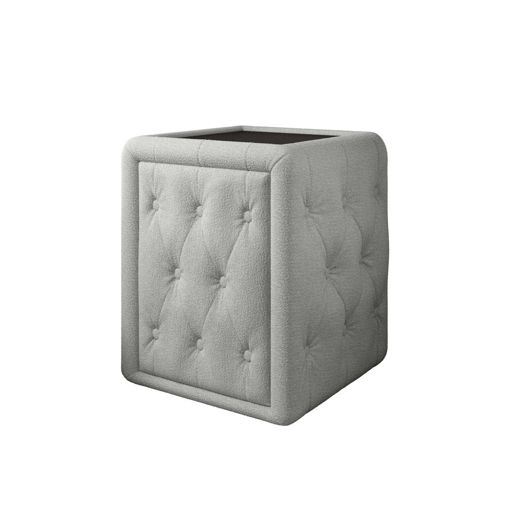 Eleganter Designer Josy Nachttisch mit Bouclé-Stoffbezug für modernes Schlafzimmer