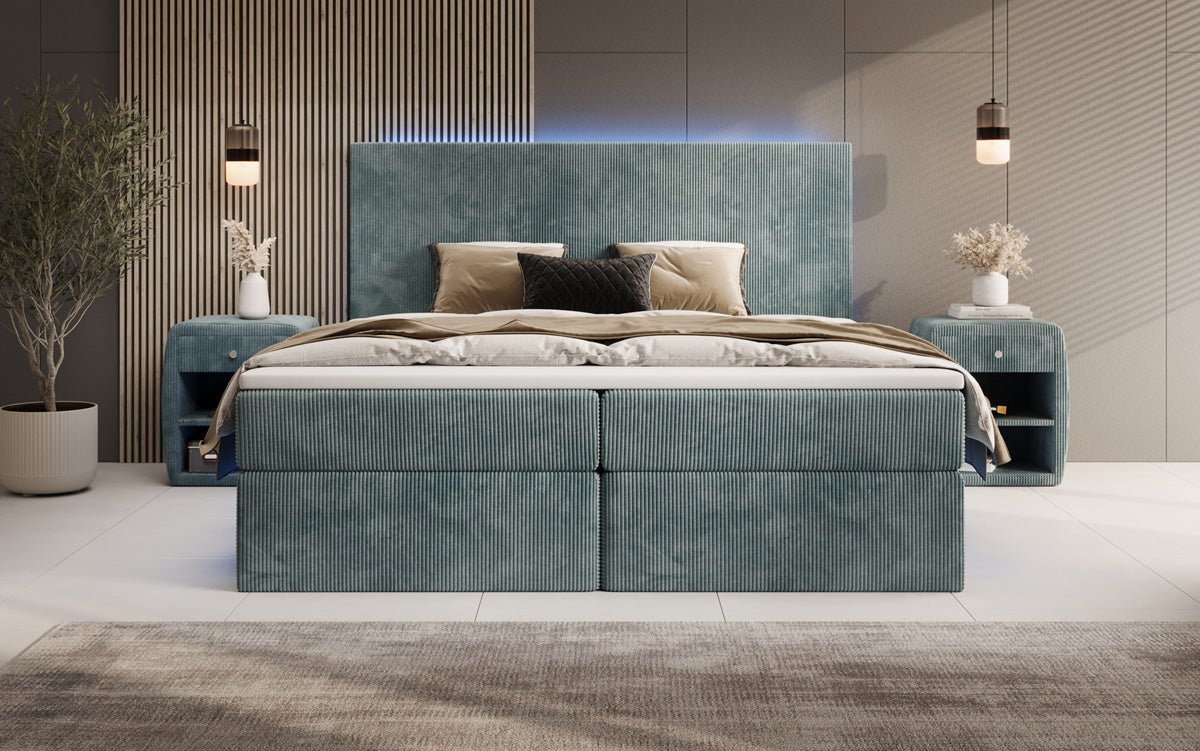 Luxuriöses Boxspringbett Voyage mit LED-Beleuchtung, Stauraum und Cord-Stoffbezug