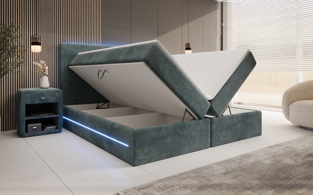Luxuriöses Boxspringbett Voyage mit LED-Beleuchtung, Stauraum und Cord-Stoffbezug