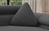 Elegantes Dreieckiges Bouclé Zierkissen Nook für Stilvolle Gemütlichkeit Zuhause