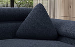Lade das Bild in den Galerie-Viewer, Elegantes Dreieckiges Bouclé Zierkissen Nook für Stilvolle Gemütlichkeit Zuhause
