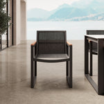 Lade das Bild in den Galerie-Viewer, Luxuriöses 2er Set Vayla Gartenstuhl mit Armlehnen, Outdoor Aluminium Robinienholz, Aevora Kollektion
