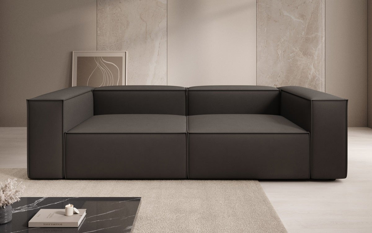 Luxuriöses Designer Sofa Lesley 3-Sitzer: Modern, Komfortabel & Vielseitig in Stoff