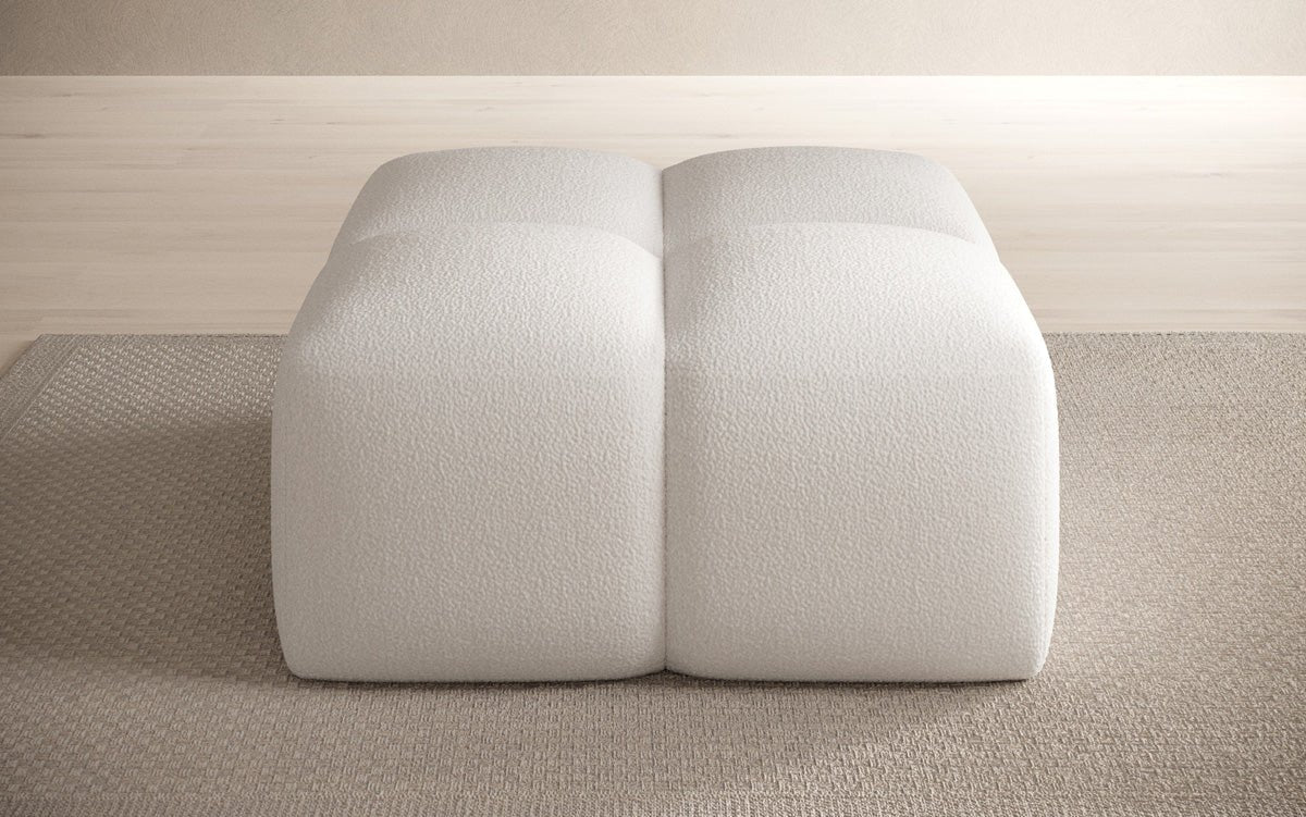 Vielseitiger Celly Bouclé Beistellhocker: Moderner Samt-Pouf für stilvolles Wohnen und Komfort