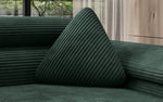 Lade das Bild in den Galerie-Viewer, Dreieckiges Cord-Kissen Nook: Stylisches Zierkissen für Sofa, Bett &amp; Wohnakzente
