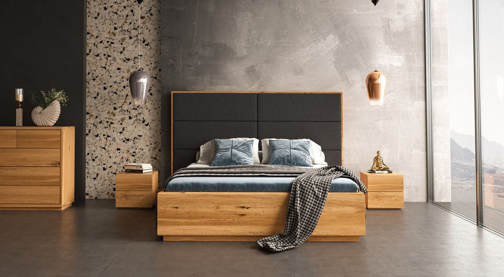 Massives Eichenholzbett Valent: Eleganter Stauraum, Modernes Design, Perfekter Schlafkomfort