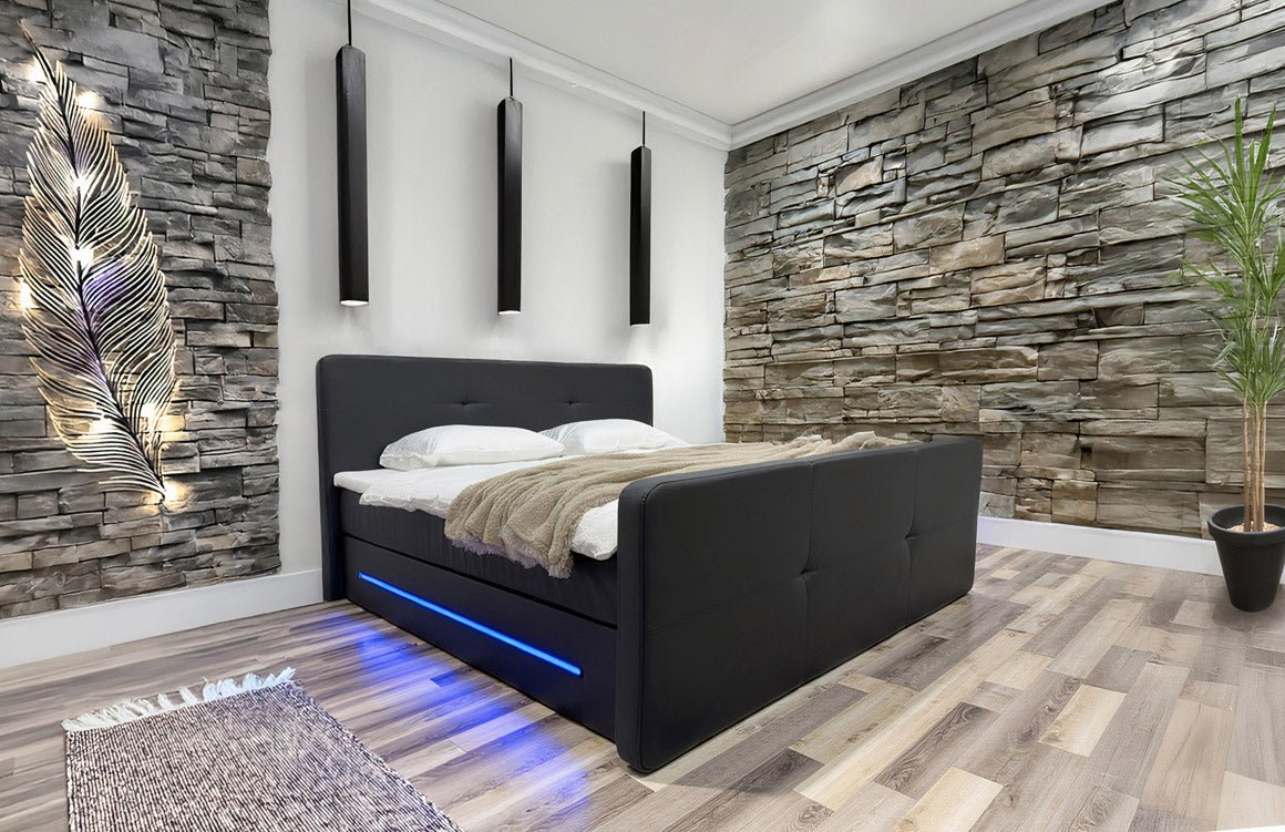 Luxuriöses Boxspringbett Oakland: LED-Beleuchtung, Kunstleder, 180x200 cm, H3 Komfort