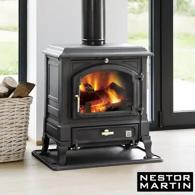 Nestor Martin Quadratischer Gasofen THS 15: 6 kW Leistung, Schwarzer Stahl, 360° drehbar