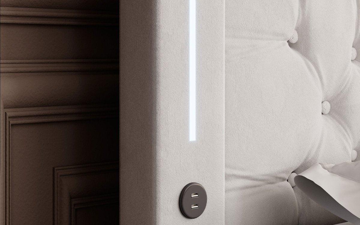 Elegantes Boxspringbett mit LED-Beleuchtung, USB-Anschluss und praktischem Stauraum