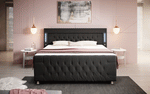 Lade das Bild in den Galerie-Viewer, Luxus Boxspringbett Paradise: LED, USB, Samt-Designbett mit Füßen für Komfort
