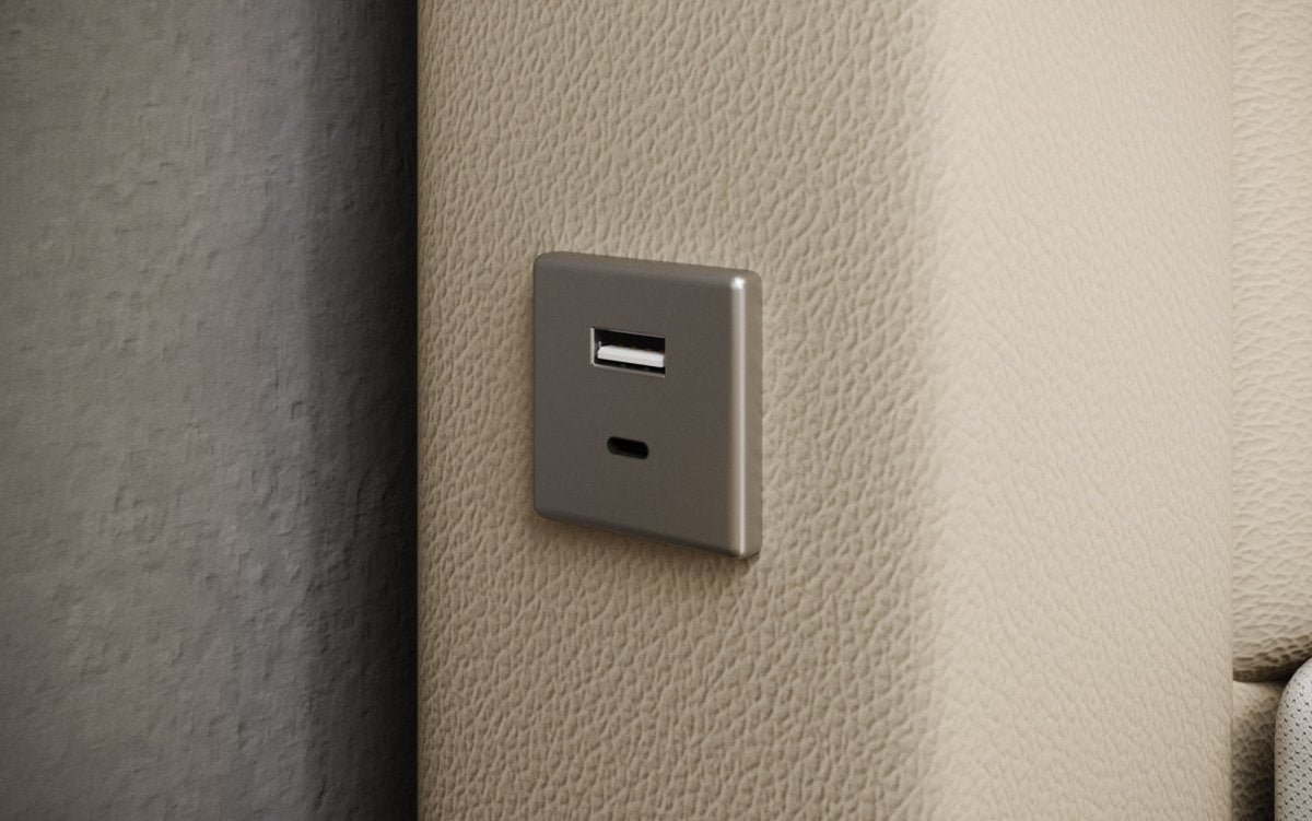 Luxus Boxspringbett Tesero mit Integriertem Stauraum, USB-Ladeanschlüssen und RGB-LED-Beleuchtung