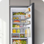 Lade das Bild in den Galerie-Viewer, Samsung SpaceMax Kühl-Gefrierkombination: AI Energy, No Frost+, 390L, Schwarzstahl
