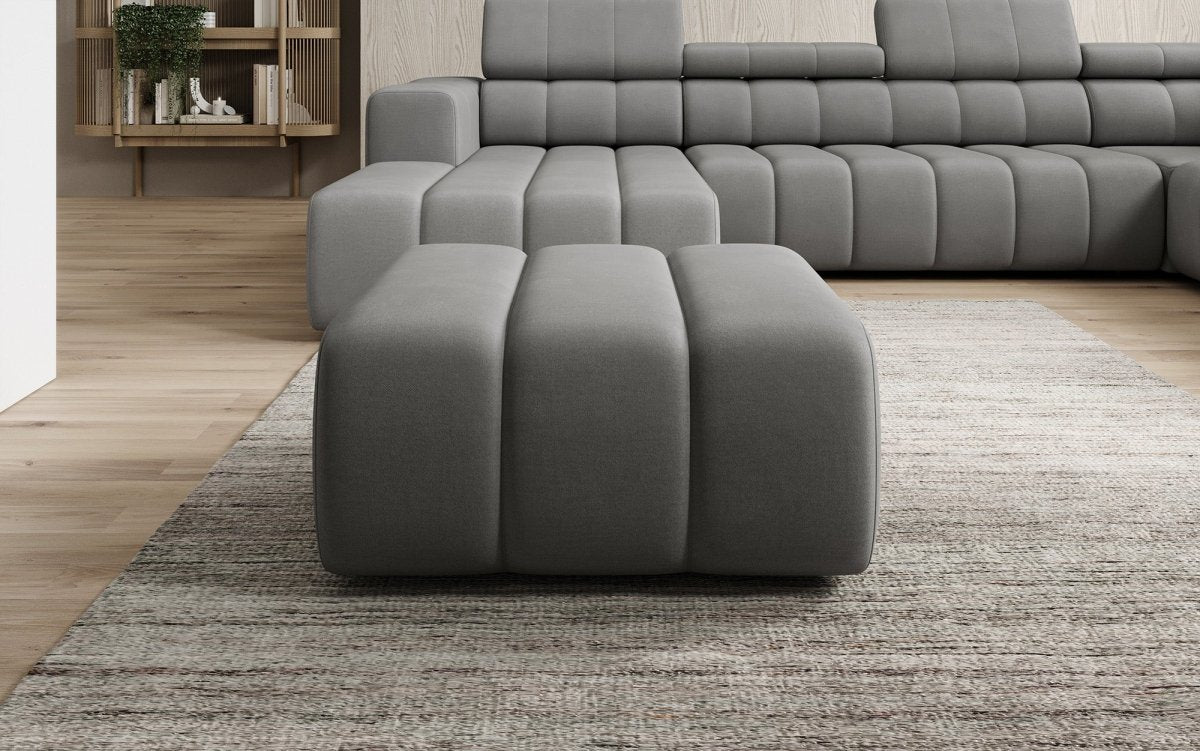 Luxuriöser Aurora Samt Beistellhocker Designer Ottomane für Eleganz und Komfort