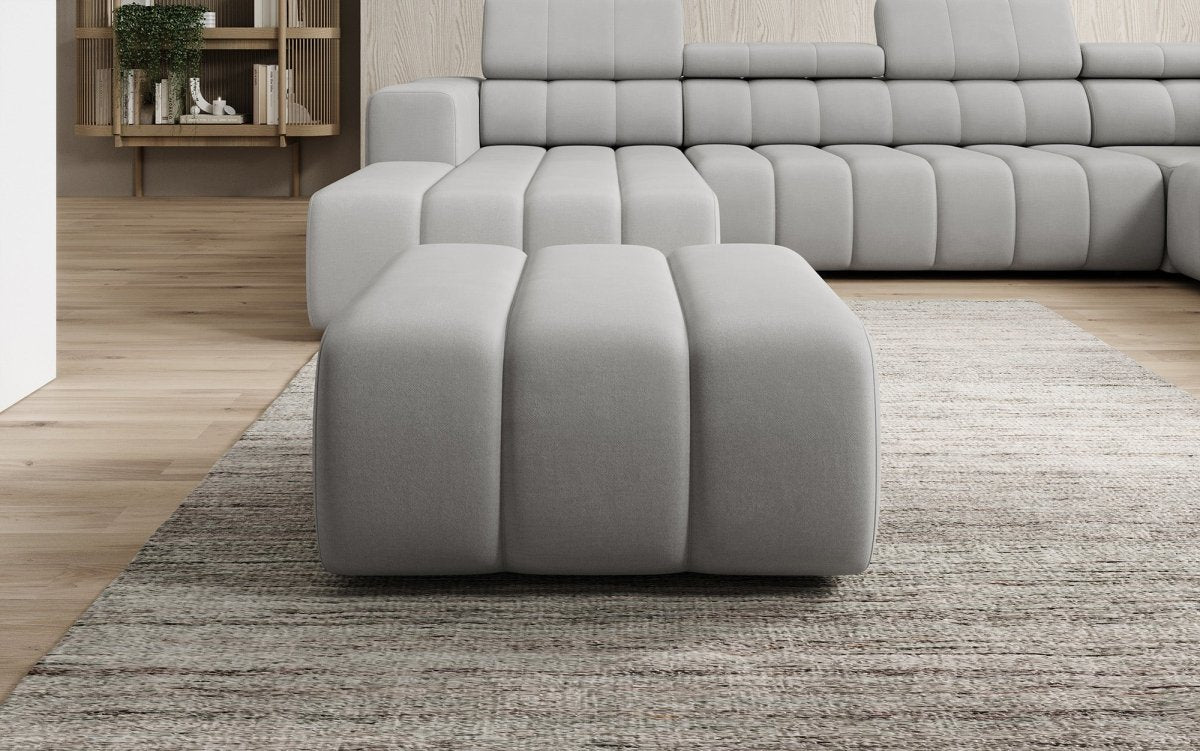 Luxuriöser Aurora Samt Beistellhocker Designer Ottomane für Eleganz und Komfort