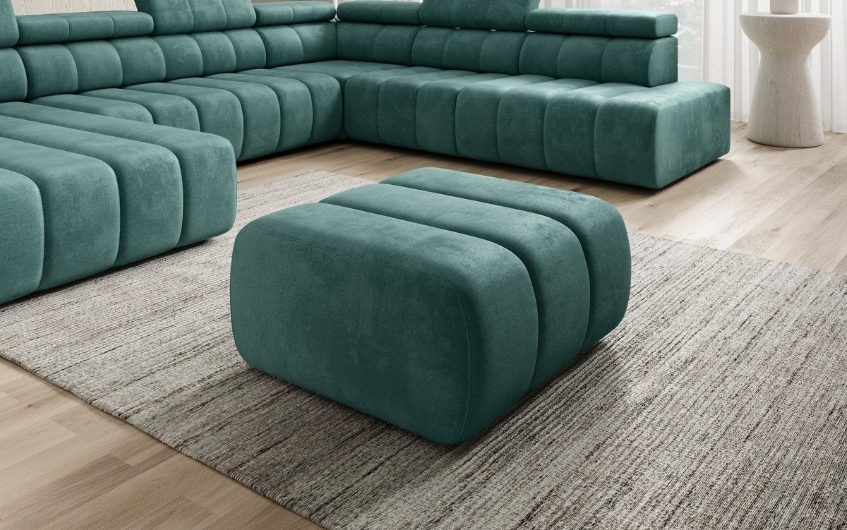 Luxuriöser Aurora Samt Beistellhocker Designer Ottomane für Eleganz und Komfort