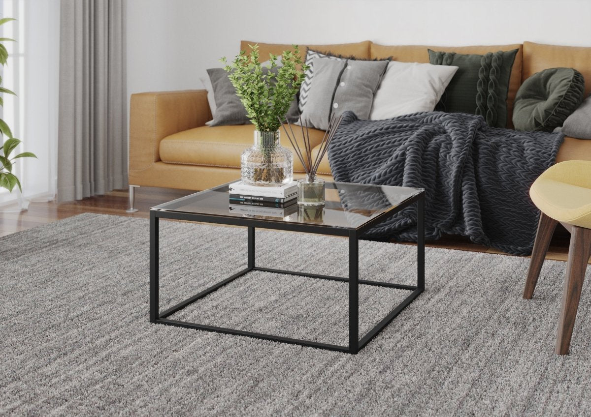Eleganter Designer Couchtisch Merina: Moderner Wohnzimmer-Beistelltisch für stilvolle Akzente