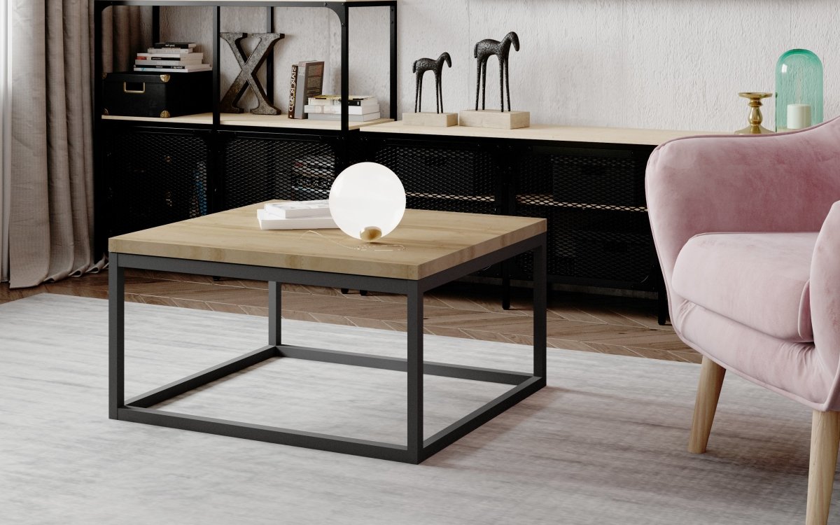 Quadratischer Designer Couchtisch Mino: Robuster Stahl, Sonoma Eiche, Industrieller Stil