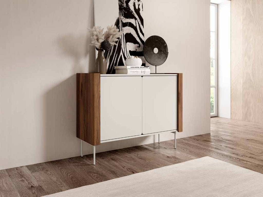 Luxuriöse Designer Kommode Cavallo: Eleganter Stauraum mit Soft-Close Schubladen