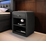 Lade das Bild in den Galerie-Viewer, Luxuriöser Designer Nachttisch Amalia mit USB-Anschluss, Stoffbezug, Modernes Schlafzimmer Möbel
