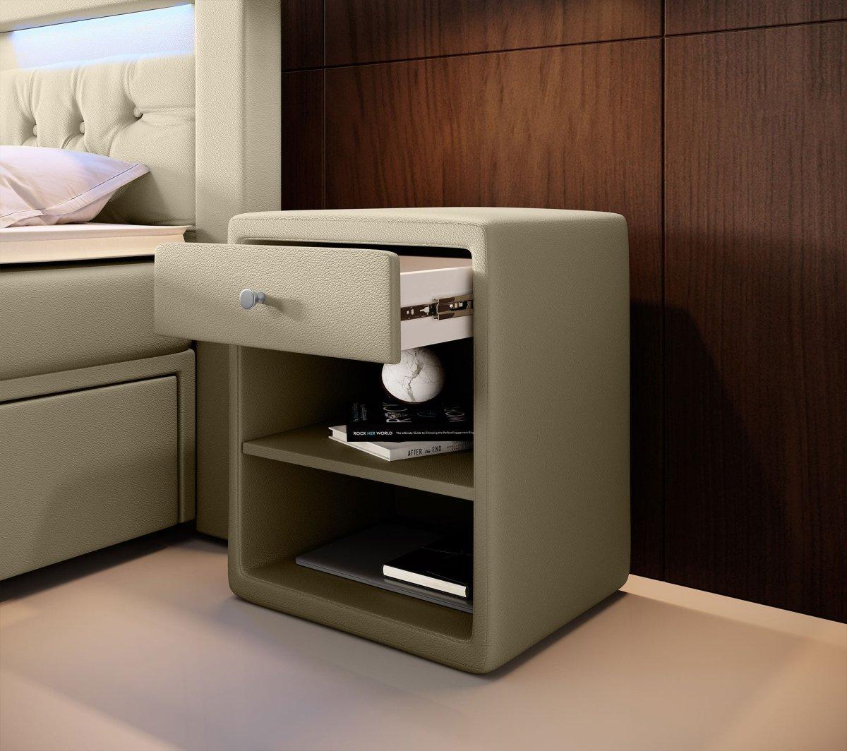 Eleganter Designer Nachttisch Sky aus Kunstleder – Modernes Schlafzimmer-Highlight mit Stauraum