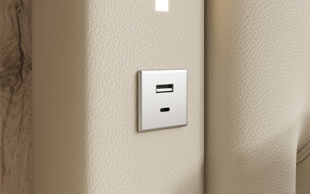 Luxuriöses Designer Polsterbett Rio mit RGB-Beleuchtung, USB-Anschluss und Stauraum