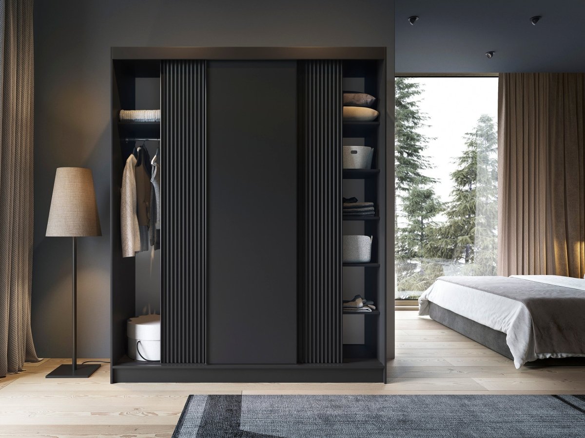 Eleganter Designer Kleiderschrank Beatrix: Stilvolle Aufbewahrung für Ihr modernes Schlafzimmer