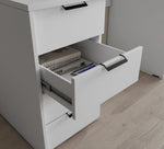 Lade das Bild in den Galerie-Viewer, Stilvoller Designer Schreibtisch Bryan: Modern, Funktional, Robuste Platte, Perfekt für Home-Office
