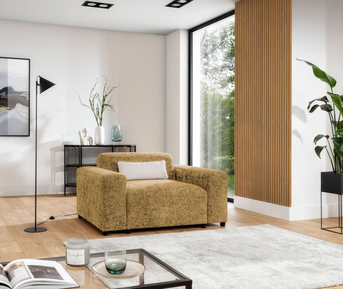 Eleganter Napoli Designer Sessel: Samtiger Komfort für Modernes Wohnzimmer Ambiente