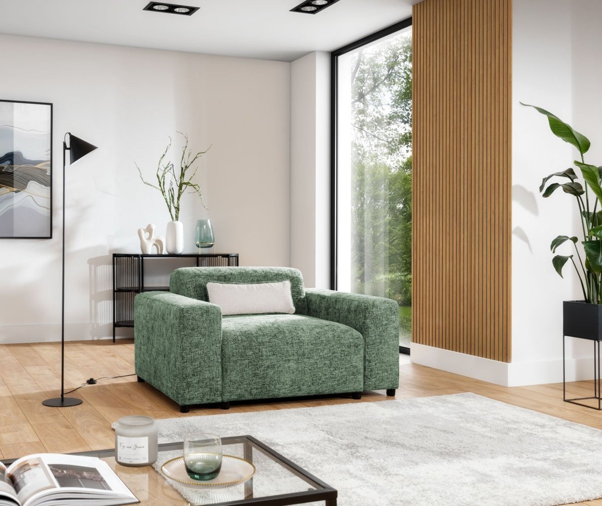 Eleganter Napoli Designer Sessel: Samtiger Komfort für Modernes Wohnzimmer Ambiente