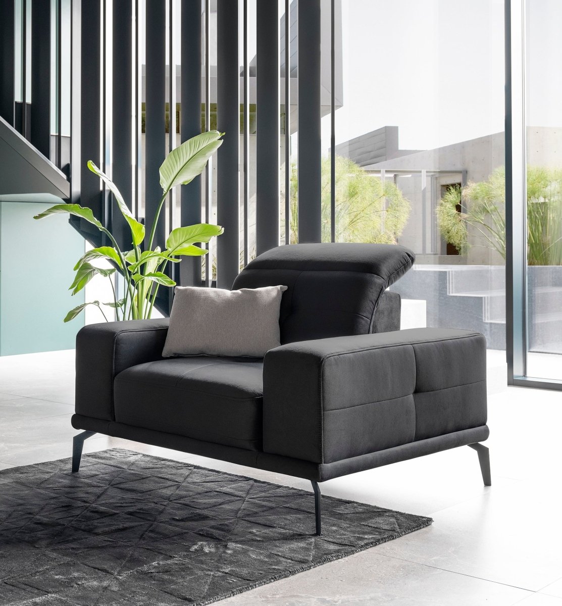 Luxuriöser Designer Sessel Thor: Verstellbare Kopf- & Rückenlehne für ultimativen Samt-Komfort
