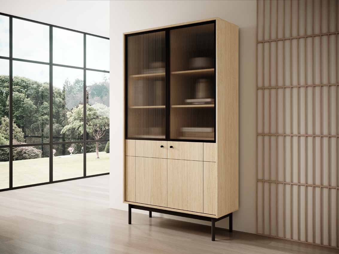 Luxuriöse Designer Vitrine Tokyo – Moderne Glasvitrine für stilvolle Präsentation