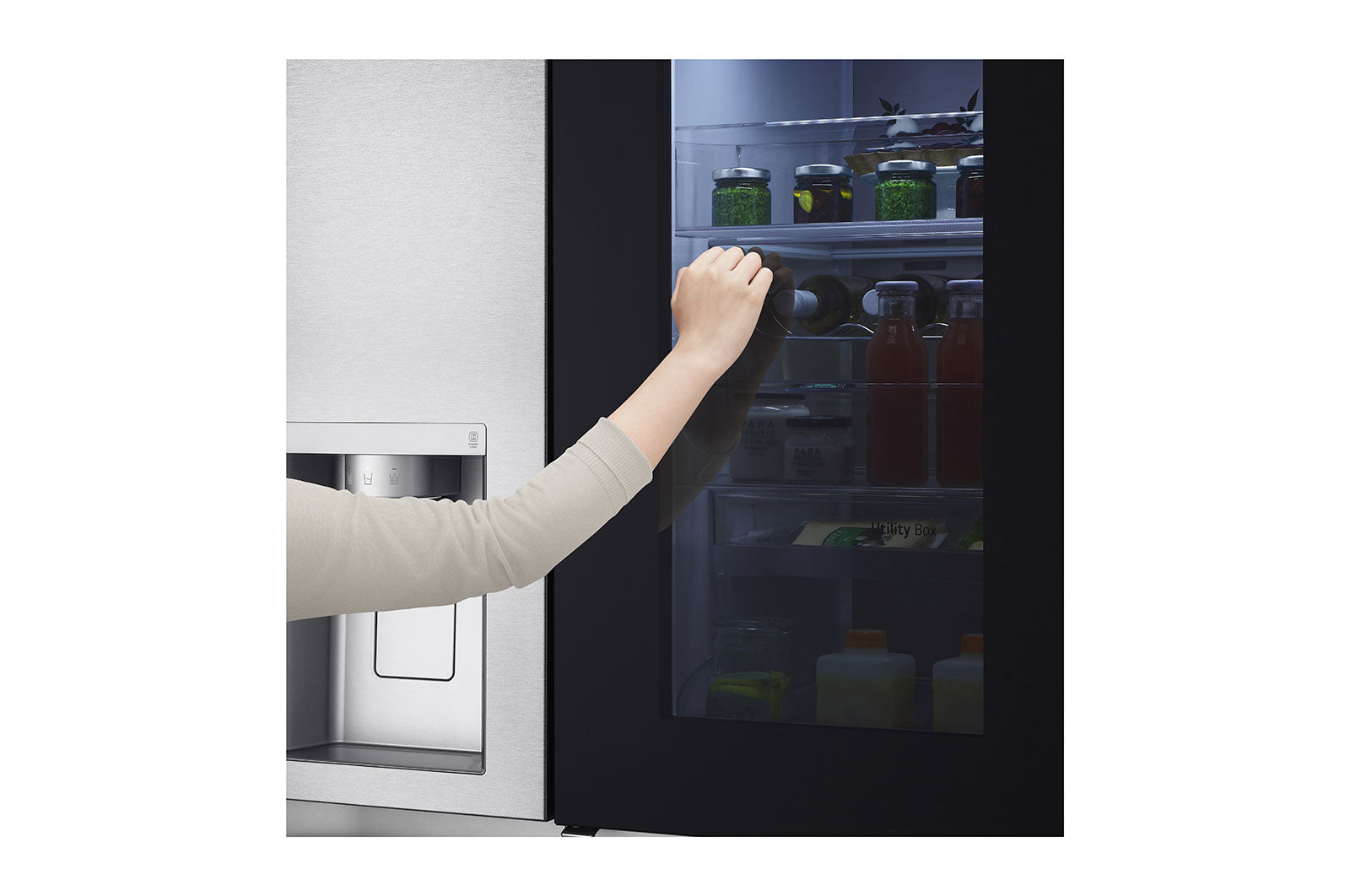 LG InstaView Side-by-Side Kühlschrank Door-in-Door, Eis- & Wasserspender, 628L Smart Inverter