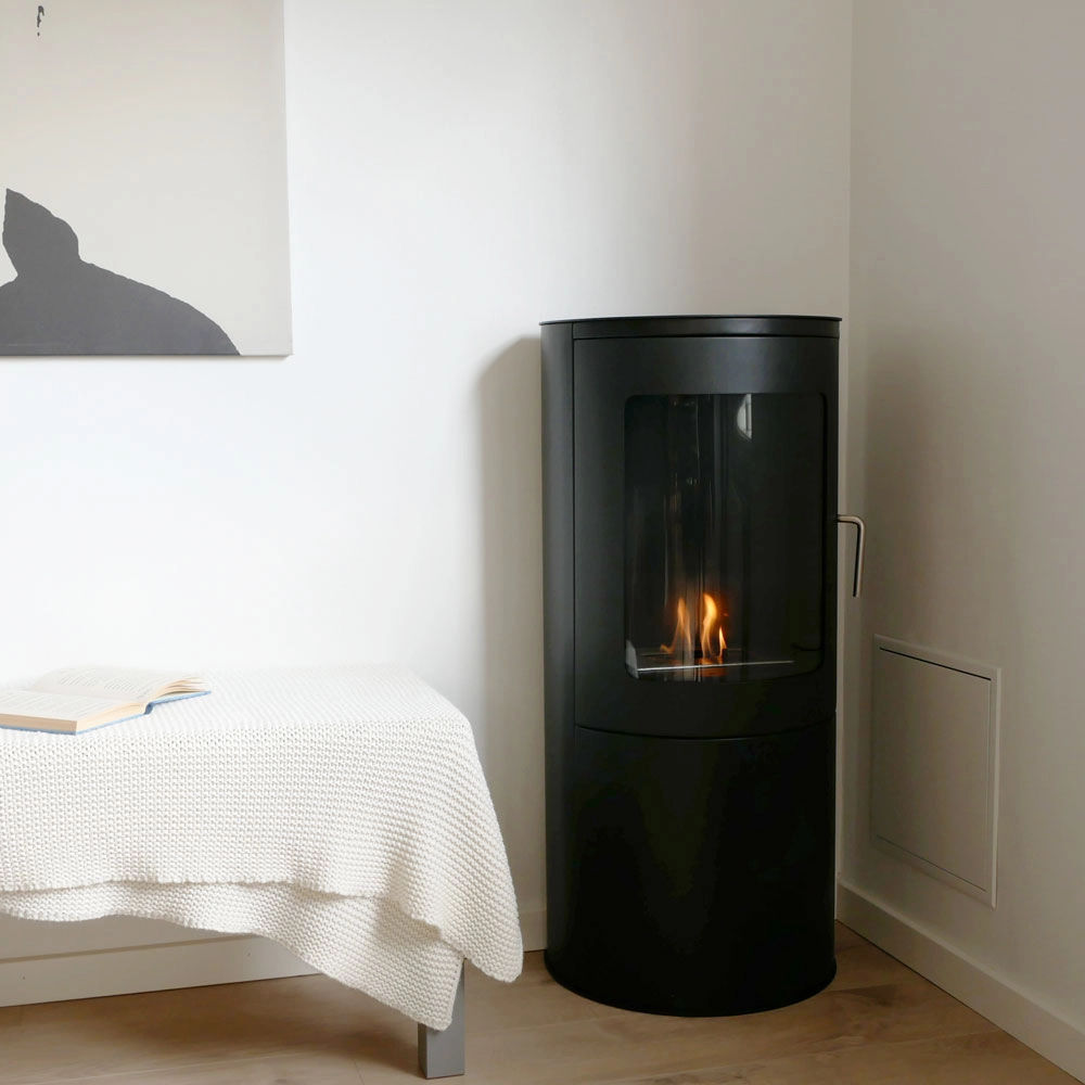 Eleganter Richmond Bioethanol-Kaminofen mit flacher Rückwand – Traditioneller Stil